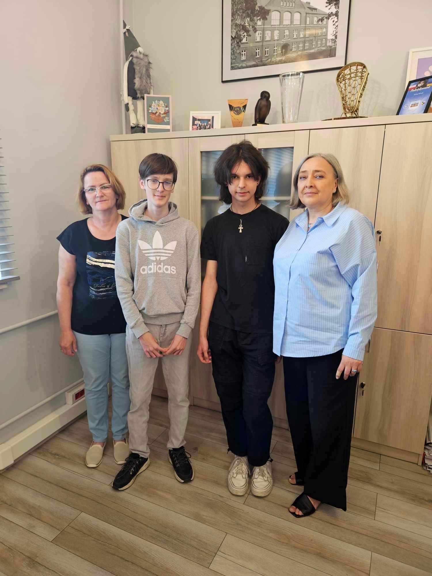 Laureaci powiatowego konkursu fizycznego